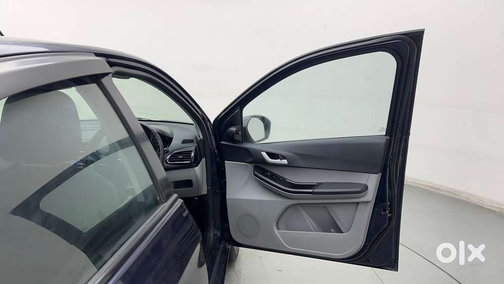 Tata Tiago Xza Plus, 2021, Petrol