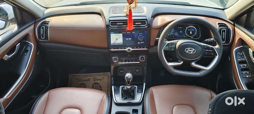 Hyundai Alcazar Platinum (o) 7 Str 1.5 Petrol Dct, 2023, Petrol
