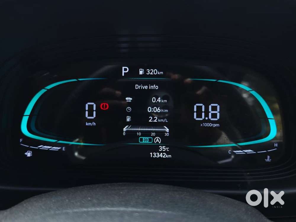 Hyundai Venue 1.0 S (o) Turbo Dct, 2025, Petrol