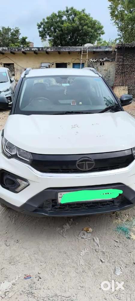 Tata Nexon Xe Bs6 Revotron Nov  2021 Manual Petrol