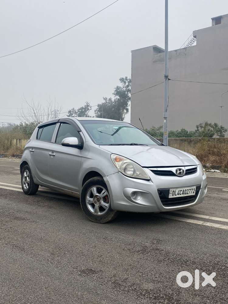 Hyundai I20 1.4 Sportz, 2012, Cng & Hybrids