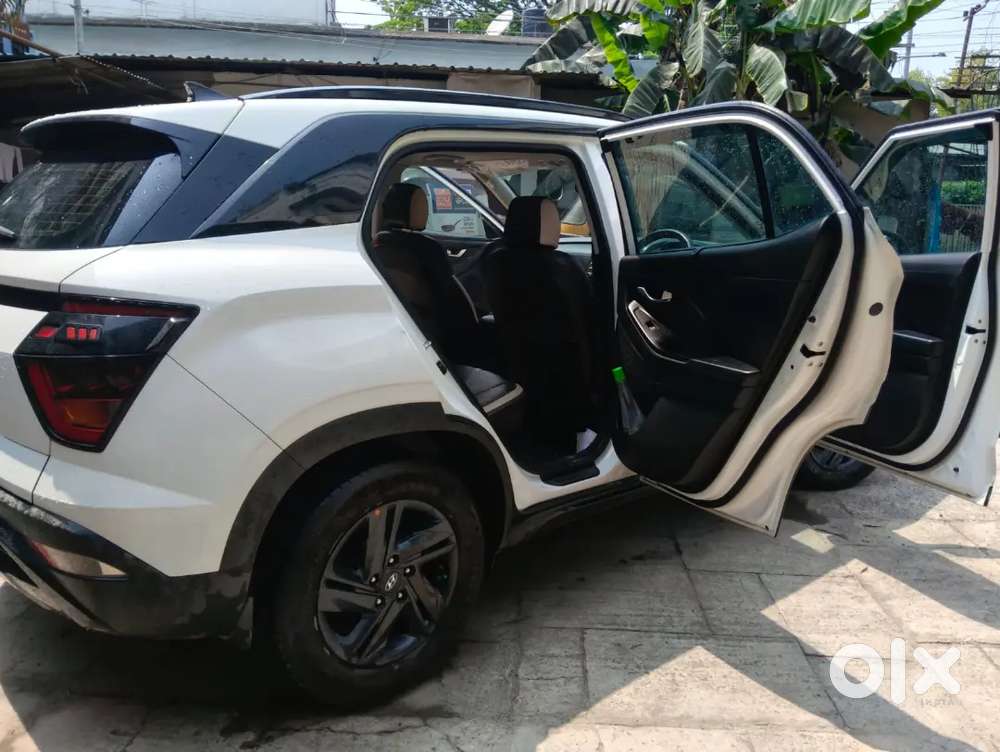 As-01 Creta Knight Diesel  Better Than New  27kmpl  Warranty