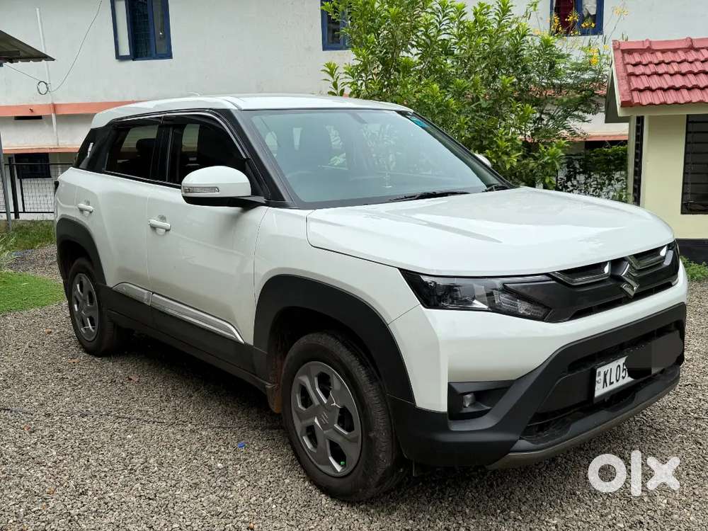 Maruti Suzuki Brezza Vxi 2026
