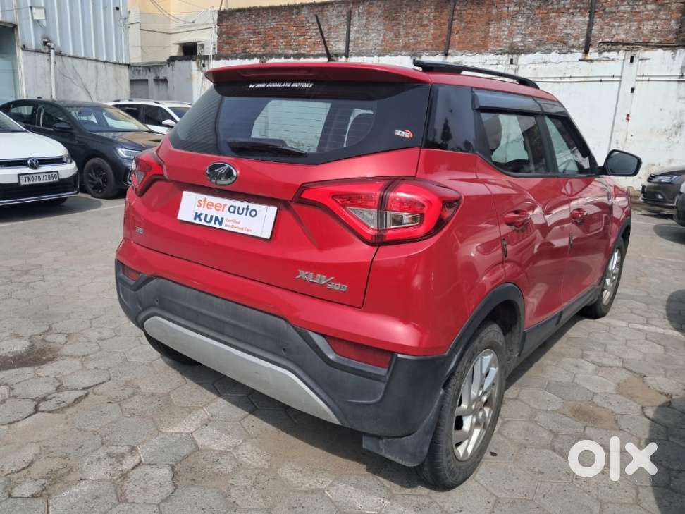 Mahindra Xuv300 W8, 2022, Petrol
