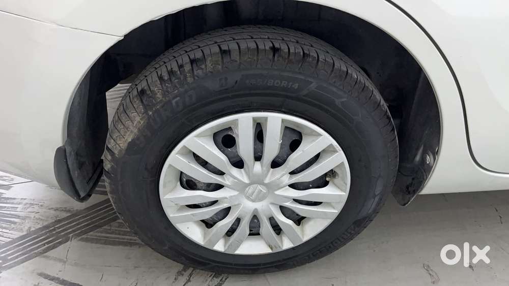 Maruti Suzuki Dzire 1.2 Vxi, 2018, Petrol