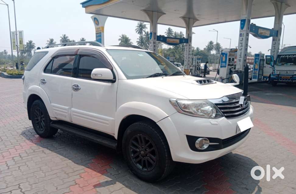 Toyota Fortuner 3.0 4x2 Mt, 2015, Diesel