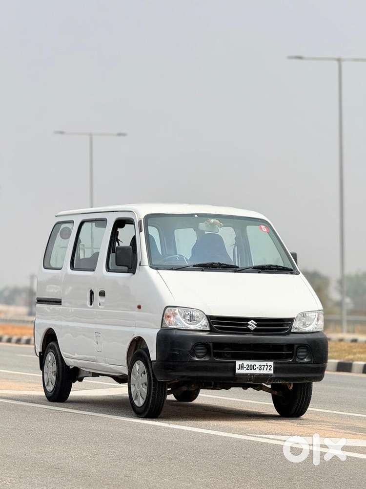 Maruti Suzuki Eeco 2016