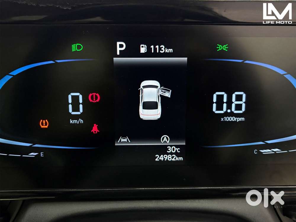 Hyundai Verna Sx(o) Petrol At, 2023, Petrol