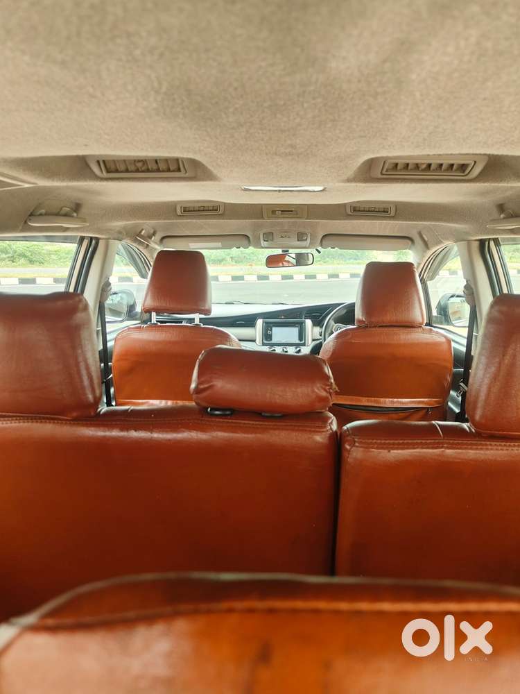 Toyota Innova Crysta Diesel 2017