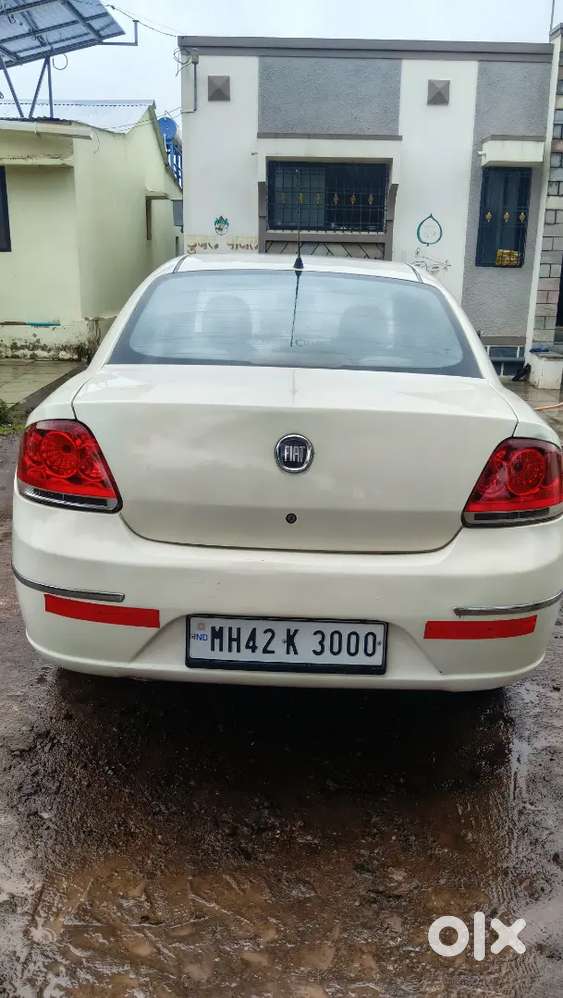 Fiat Linea Emotion 2009 Diesel Car