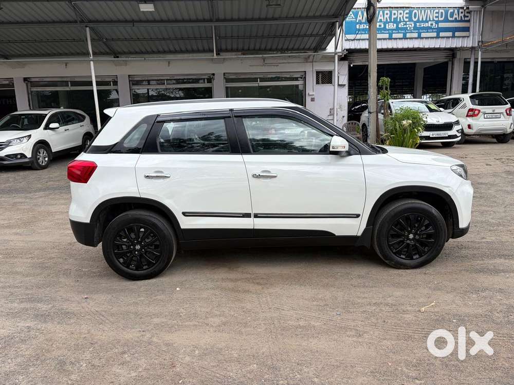 Maruti Suzuki Brezza 1.5 Zxi Plus Smart Hybrid, 2021, Petrol