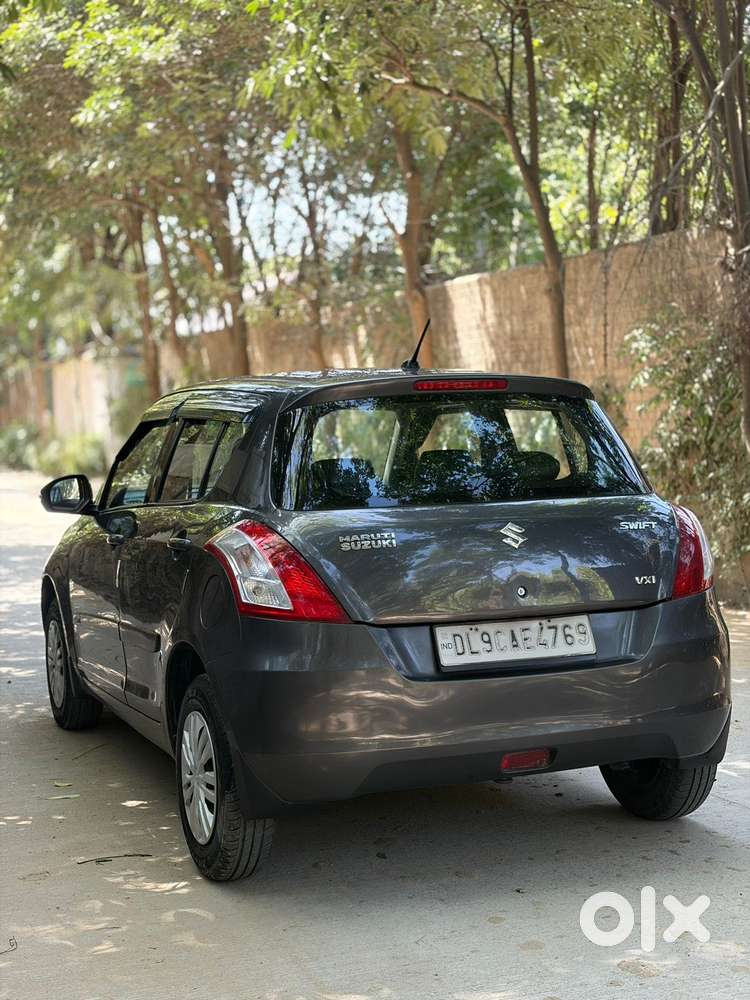 Maruti Suzuki Swift Vxi, 2015, Petrol