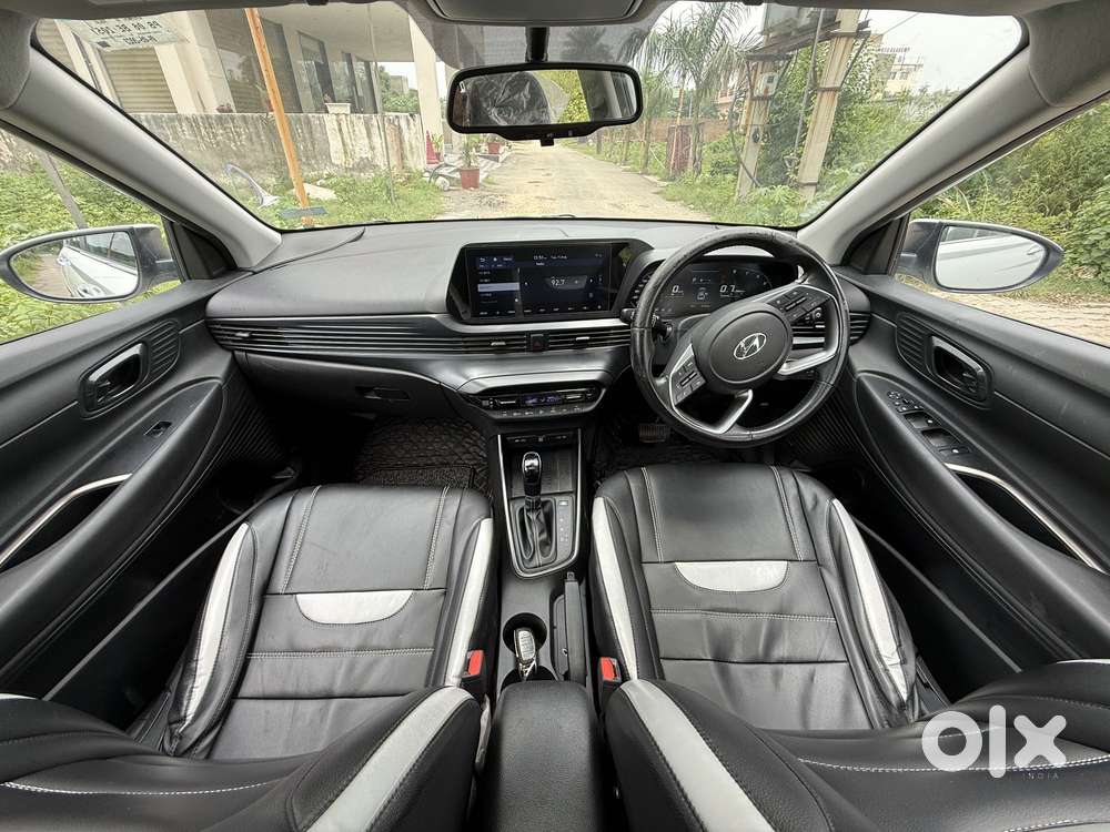 Hyundai New I20 1.2 Asta (o) Ivt, 2023, Petrol
