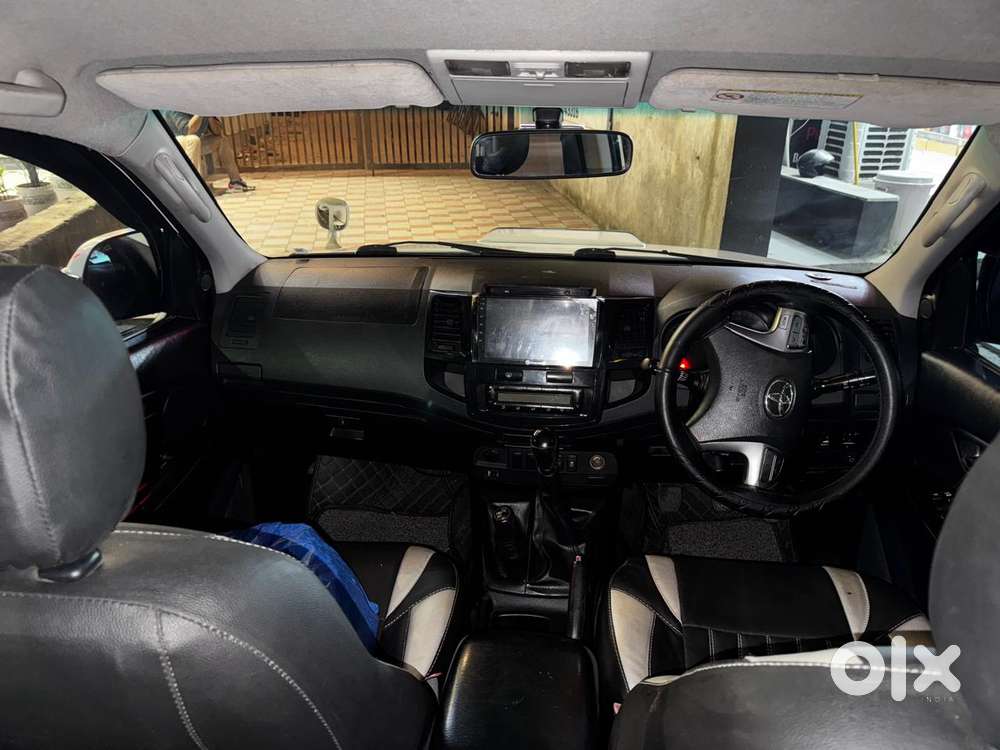 Toyota Fortuner 2011-2016 4x4 Mt, 2015, Diesel