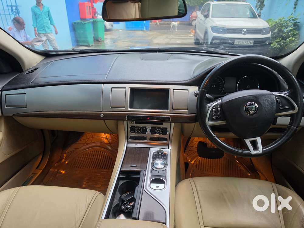 Jaguar Xf 2.2 Litre Luxury, 2015, Diesel