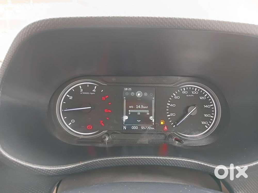 Mahindra Bolero Neo N10 (o), 2022, Diesel