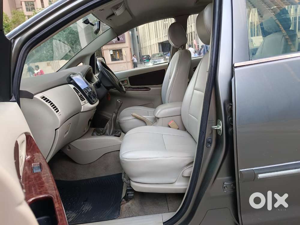 Toyota Innova 2004-2011 2.0 G1 Bsiv, 2010, Diesel