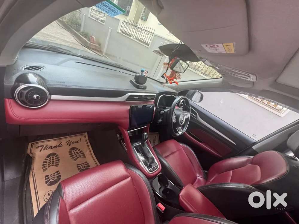 Mg Astor Savvy Red Adas