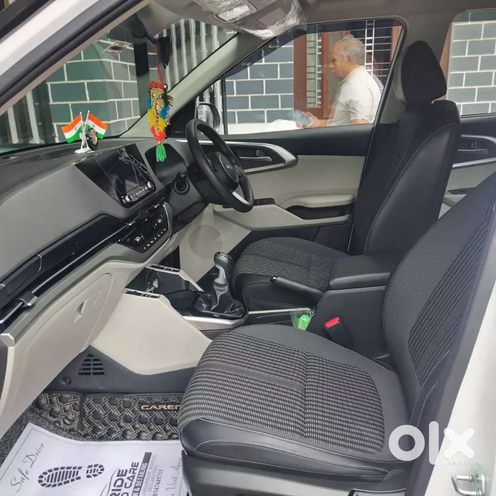 Kia Carens Prestige Plus Imt Turbo Petrol 2023_9450 Km _single Owner