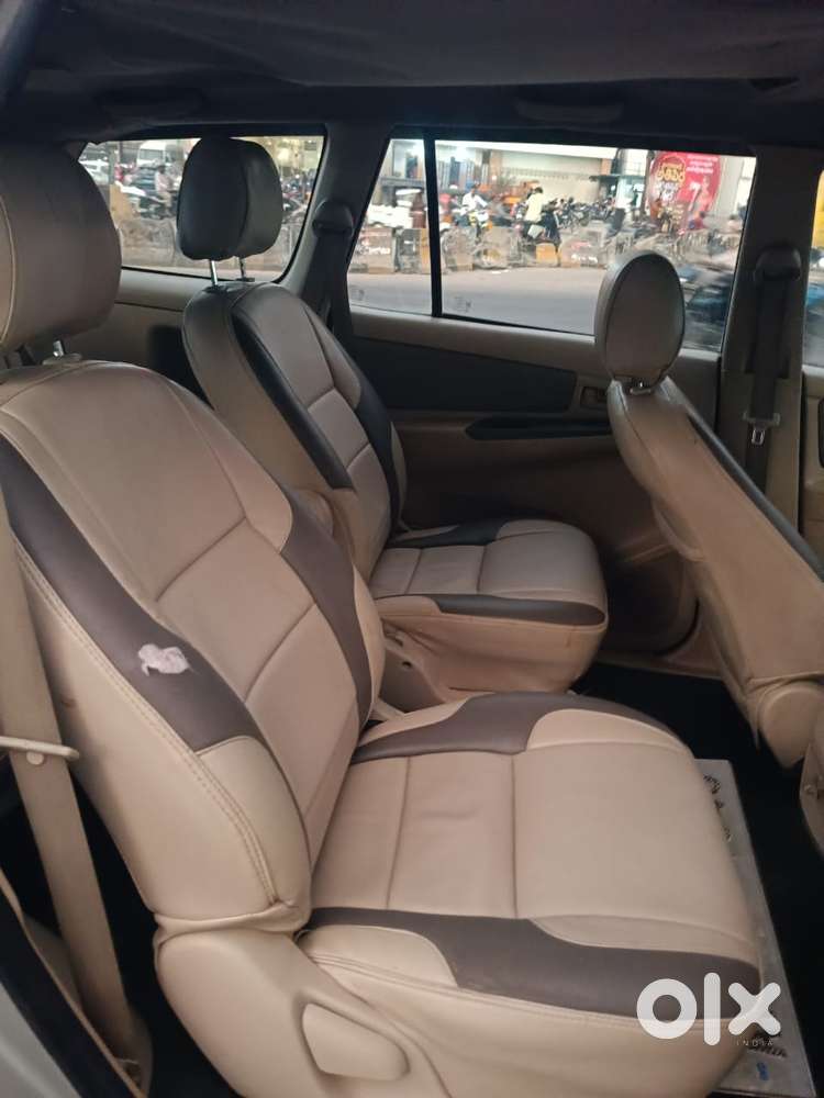 Toyota Innova 2.5 V 7 Str, 2006, Diesel