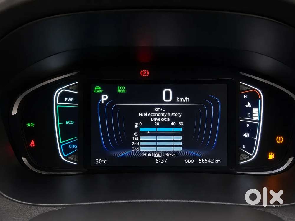 Toyota Urban Cruiser Hyryder 1.5 V Hybrid, 2023, Petrol