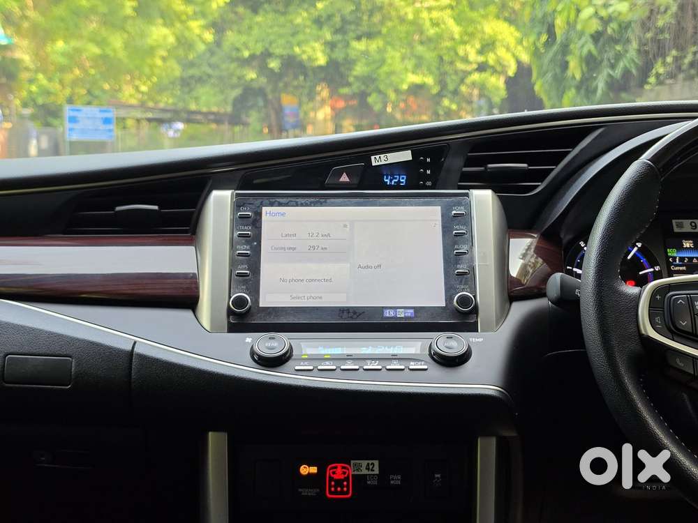 Toyota Innova Crysta 2.8 Z, 2024, Diesel