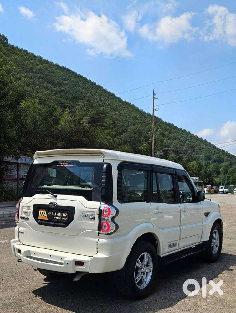 Mahindra Scorpio S10 At 2wd, 2017, Diesel