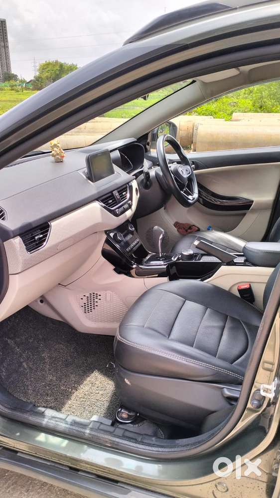 Tata Nexon Amt Xza Plus, 2020, Petrol
