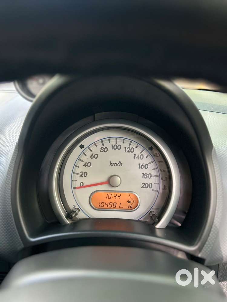 Maruti Suzuki Ritz Vxi, 2013, Petrol