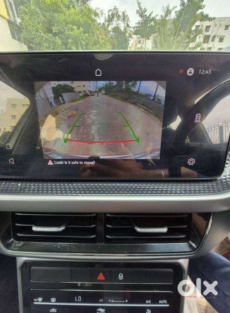 Skoda Kushaq 1.0 Tsi Ambition, 2022, Petrol