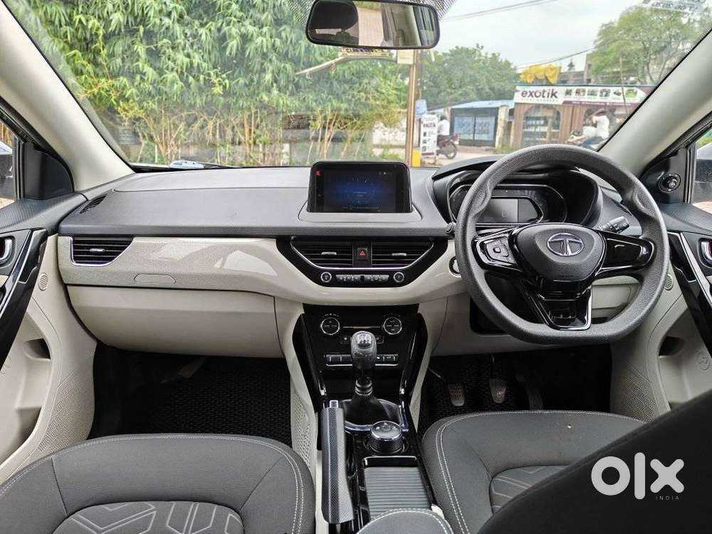 Tata Nexon Xz Plus (hs), 2020, Petrol
