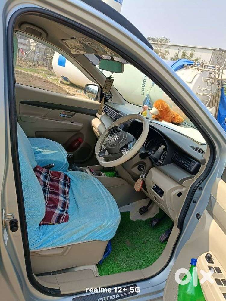 Maruti Suzuki Ertiga Vxi Shvs At, 2023, Cng & Hybrids