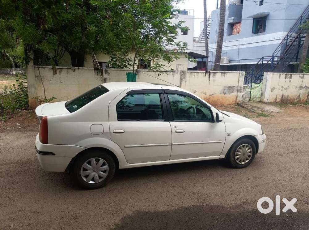 Mahindra Renault Logan, 2011, Diesel