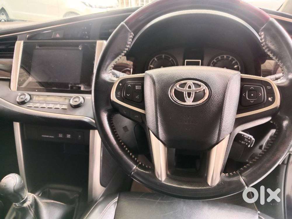 Toyota Innova Crysta, 2016, Diesel