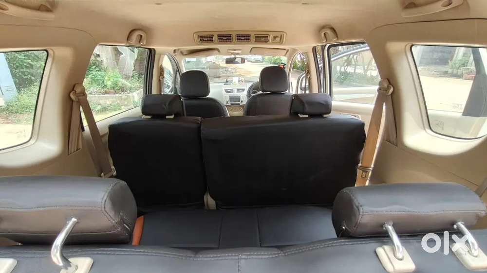 Maruti Suzuki Ertiga 2012