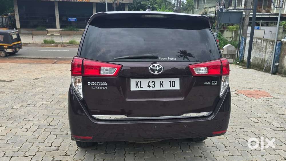 Toyota Innova Crysta 2017 Diesel Manual