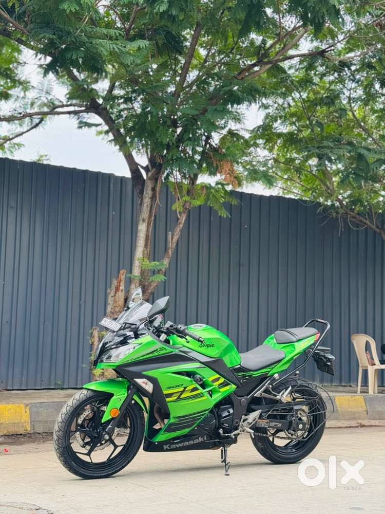 KAWASKI Ninja 300 - Motorcycles in Mira Road, Mumbai - 1807817349