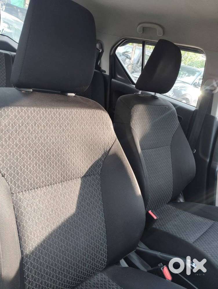 Maruti Suzuki Ignis 1.2 Delta Amt, 2023, Petrol