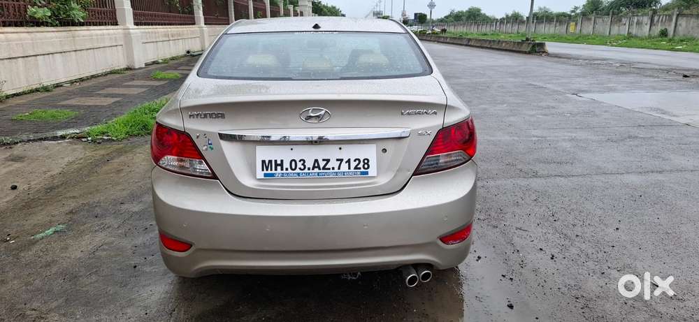 Hyundai Verna Crdi Vgt Sx 1.5, 2011, Petrol