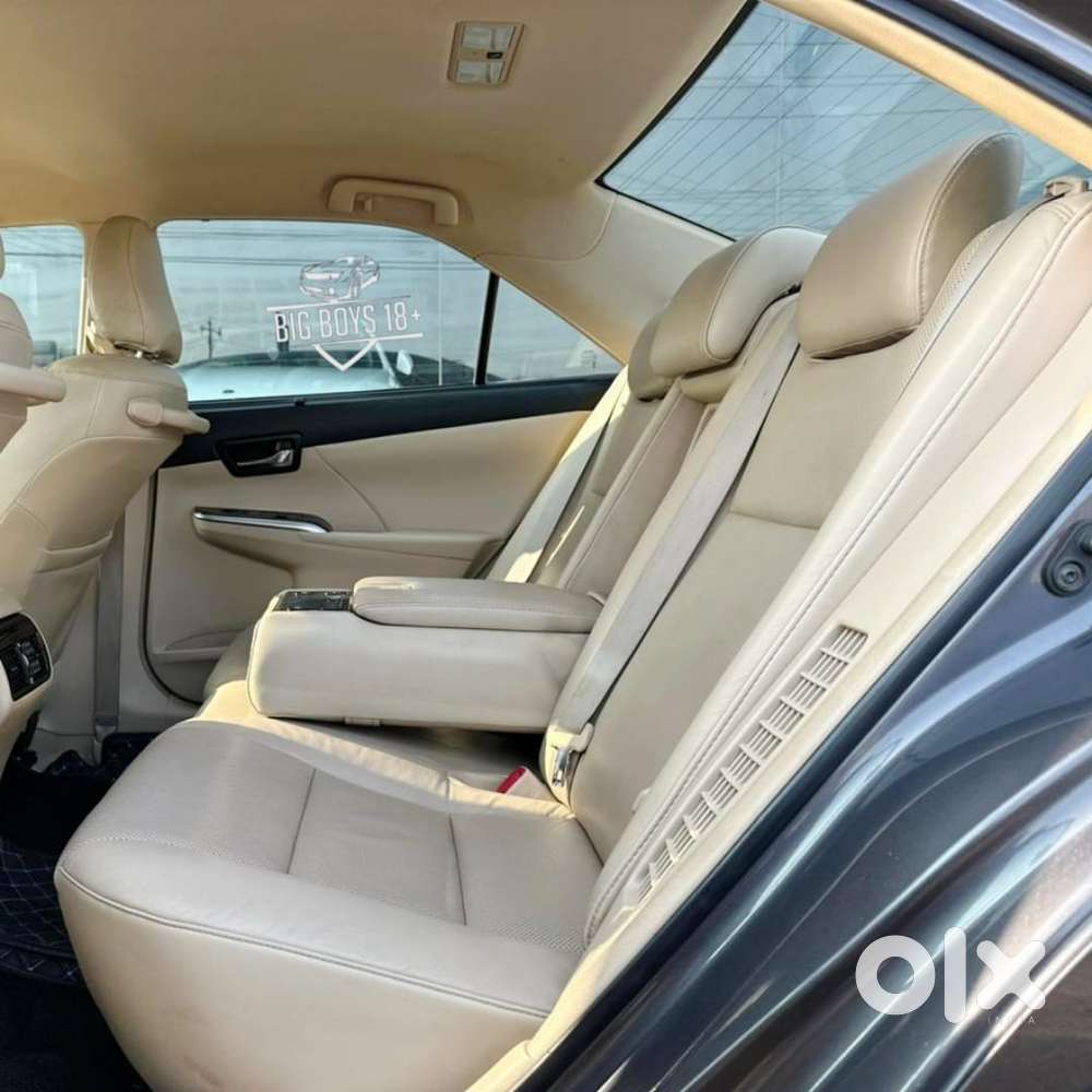 Toyota Camry Hybrid, 2014, Petrol