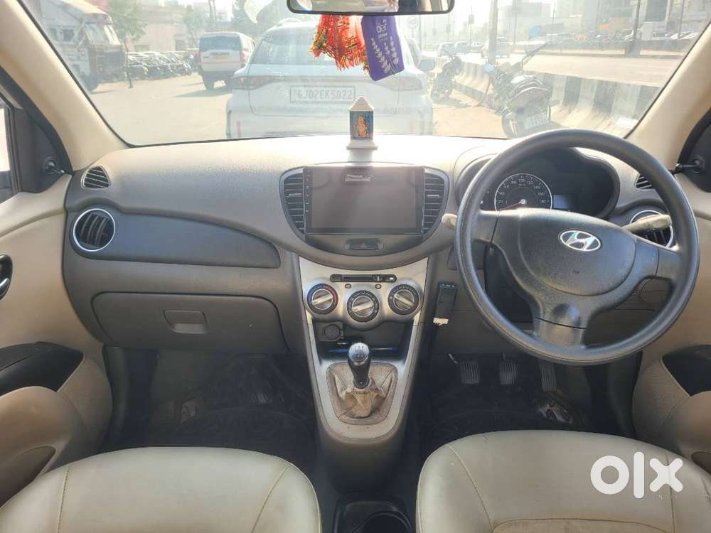 Hyundai I10 Oct 2011 Cng & Hybrids Good Condition