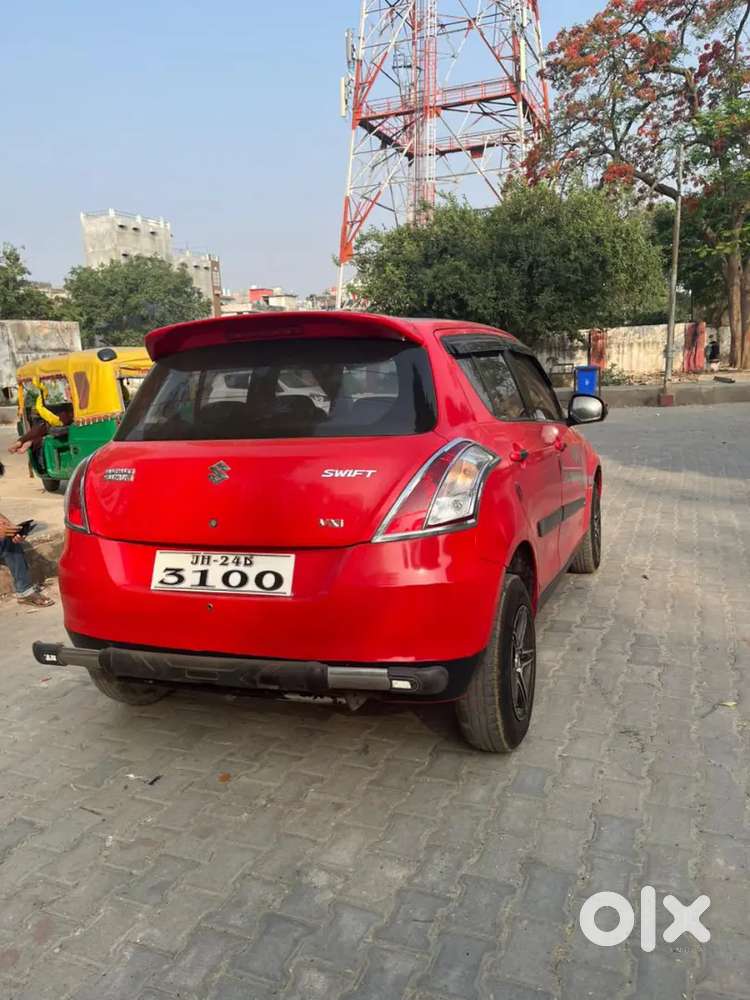 Maruti Suzuki Swift 2018 Petrol 65000 Km Driven
