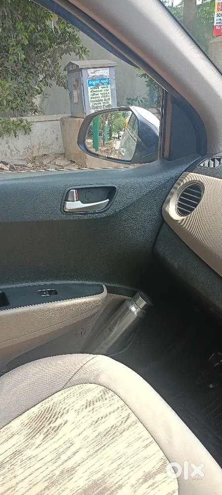 Hyundai Xcent Petrol 2015 Model 11 Mahina