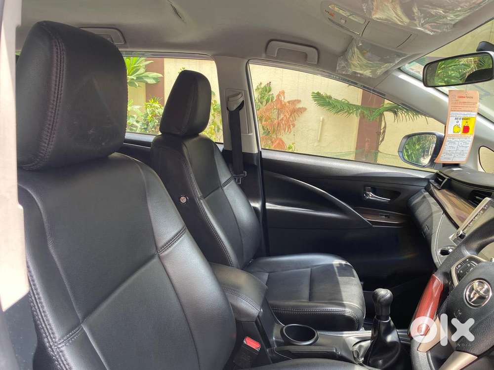 Toyota Innova Crysta [2020-ongoing] 2.4 Gx 7 Str, 2023, Diesel