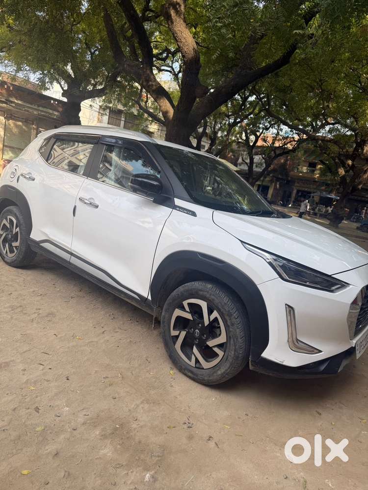 Nissan Magnite Petrol 2nd 2025