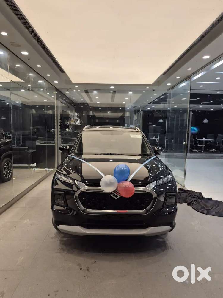 Maruti Suzuki Grand Vitara 2025 Petrol 2000 Km Driven