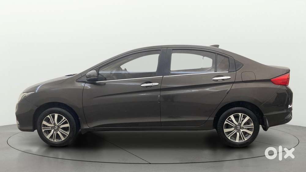 Honda City 1.5 V 5th Gen I-vtec Mt, 2022, Petrol