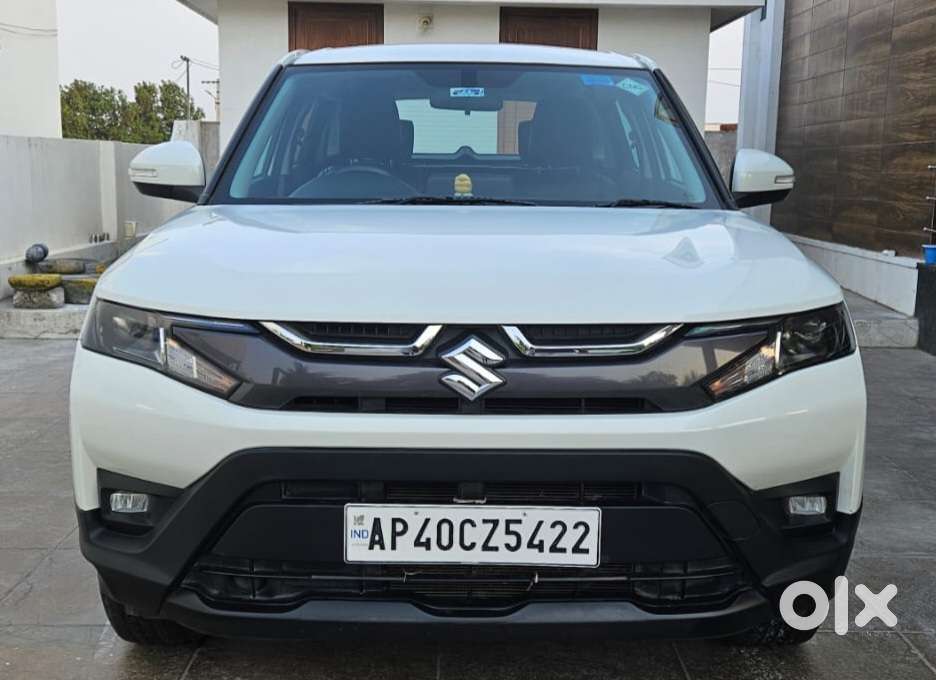 Maruti Suzuki Brezza 1.5 Vxi Cng, 2024, Cng & Hybrids