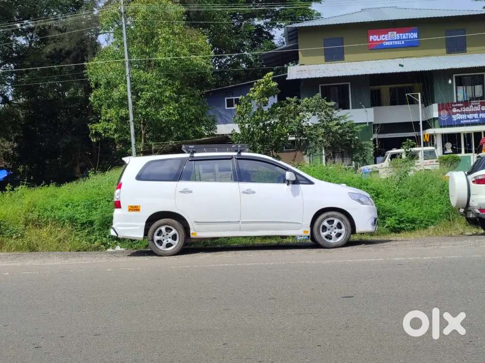 Toyota Innova Diesel 2011