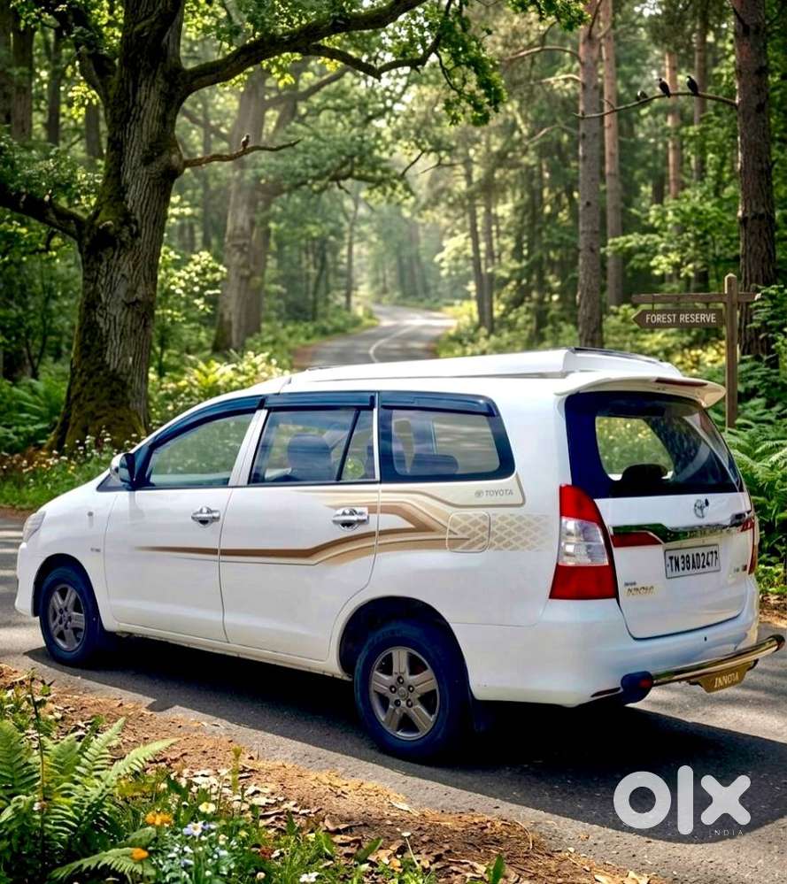Toyota Innova 2.5 G (diesel) 8 Seater, 2005, Diesel